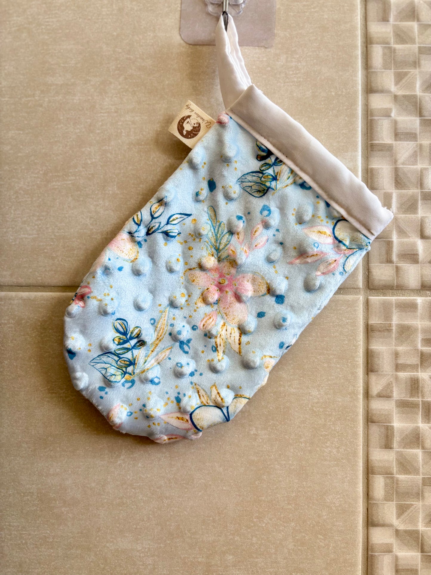 Gant démaquillant fleuri